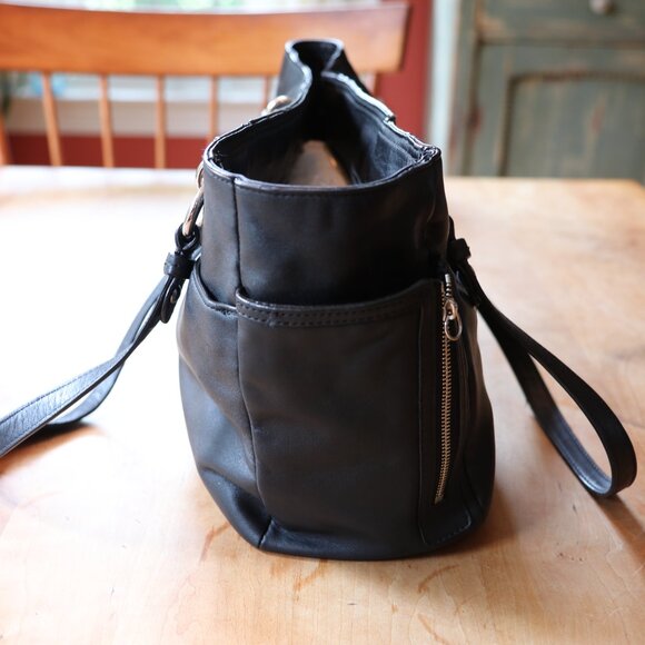 Coach Vintage PreLoved Shoulder Bag Black - Picture 4 of 10